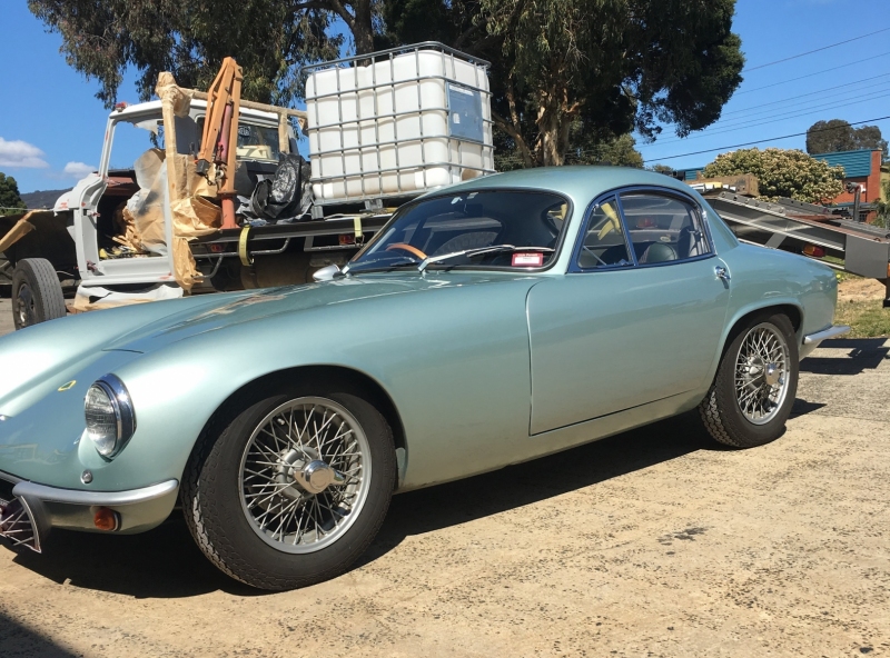 Lotus-Elite-Door-repair-respray